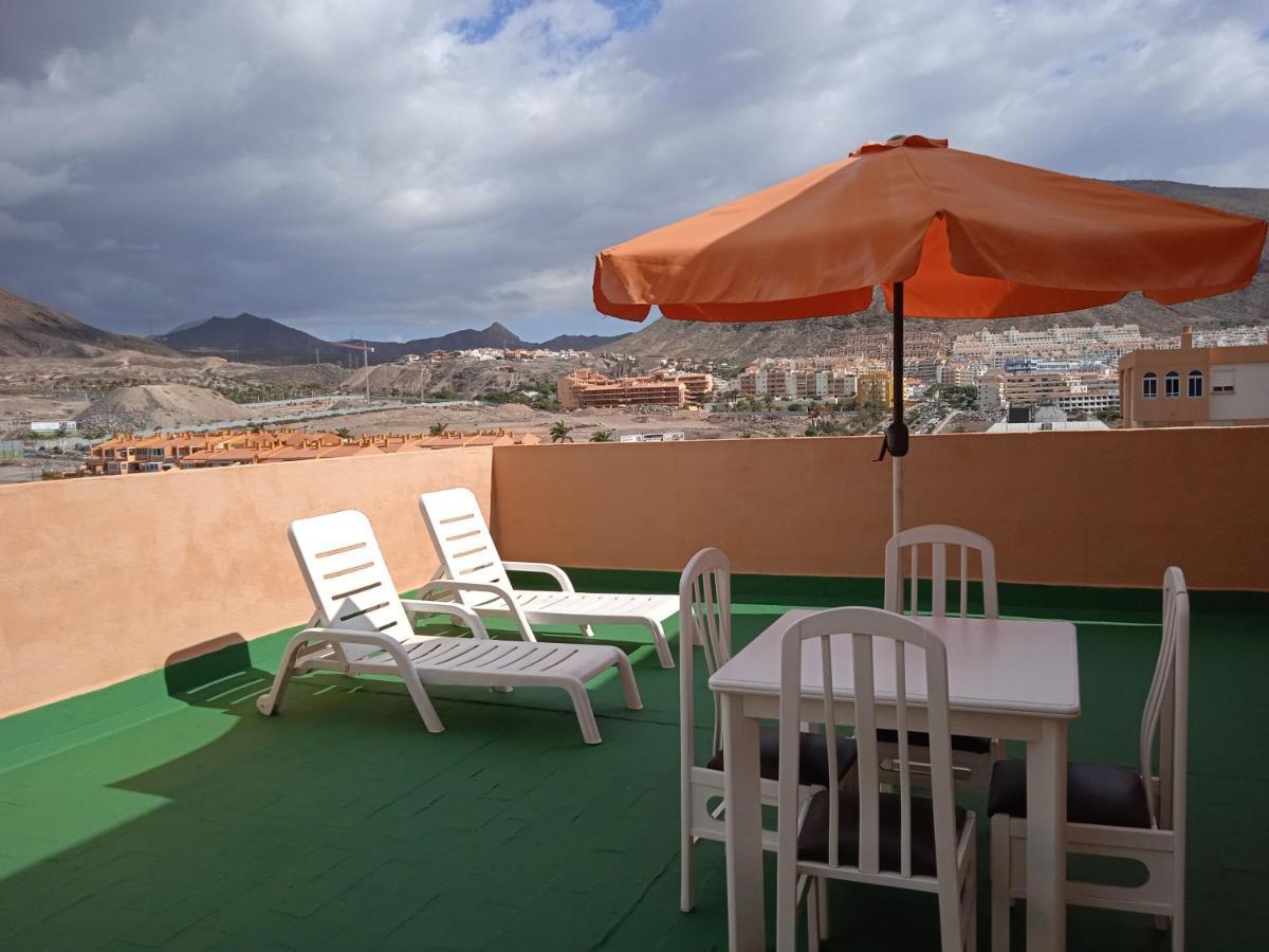 Preciosas Habitaciones En La Casa De May อาโรนา ภายนอก รูปภาพ