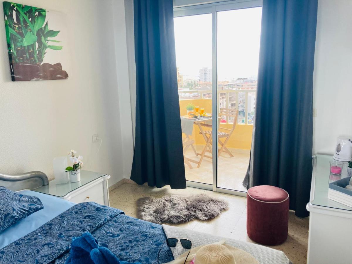 Preciosas Habitaciones En La Casa De May อาโรนา ภายนอก รูปภาพ